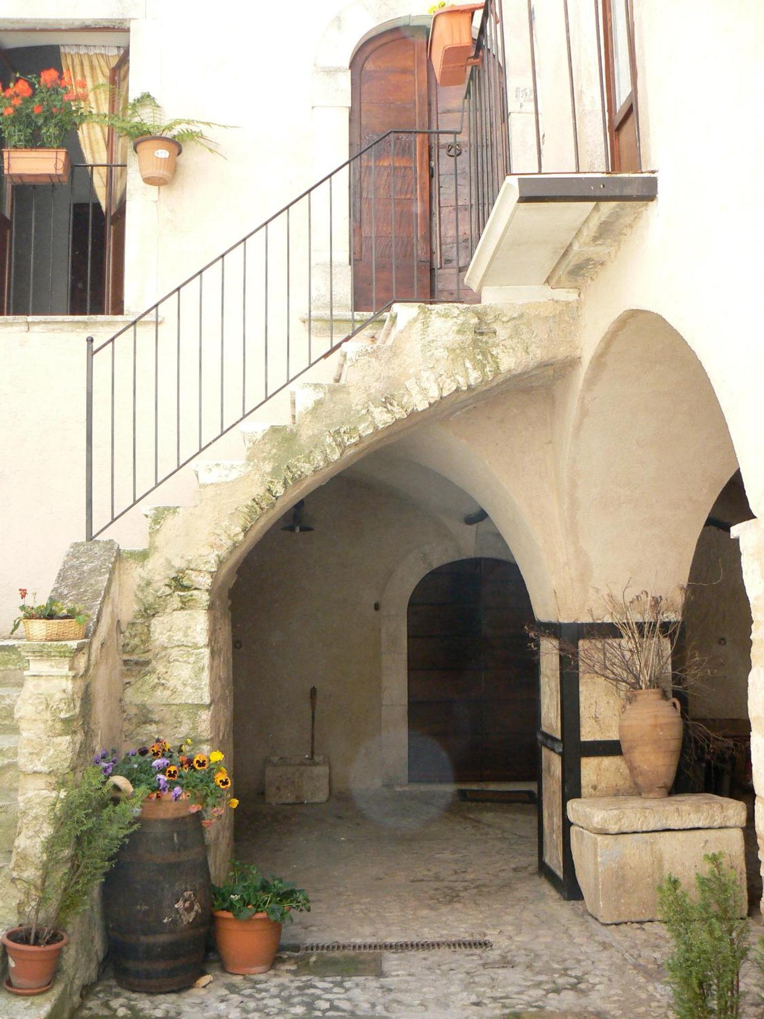 Residence Il Palazzo Santo Stefano Di Sessanio Esterno foto